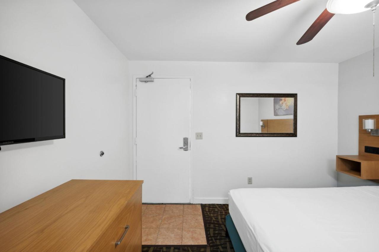 Beach Tower Beachfront Hotel, A By The Sea Resort Panama City Beach Εξωτερικό φωτογραφία
